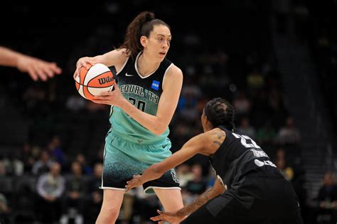 WNBA CBA negotiations at a turning point as Kelsey Plum, Breanna Stewart sound alarm on lack of tran
