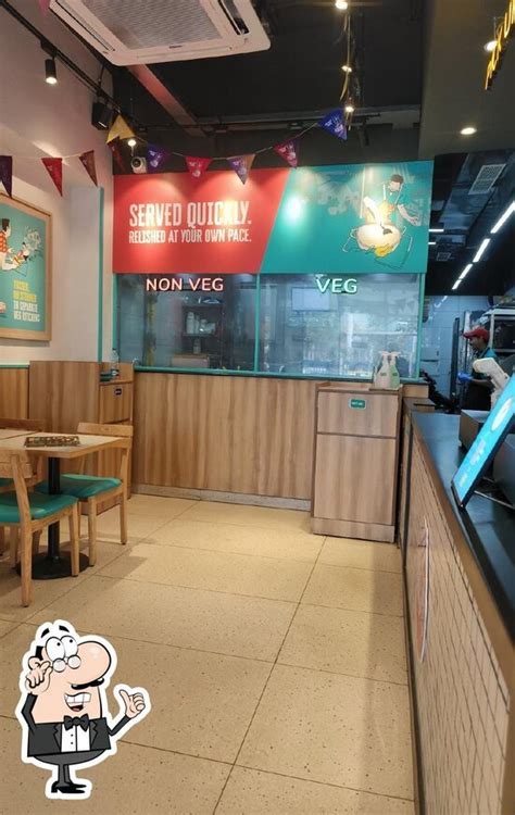 Menu at Hong's Kitchen, New Delhi, Ground Floor, Metro Station, A-47 ...