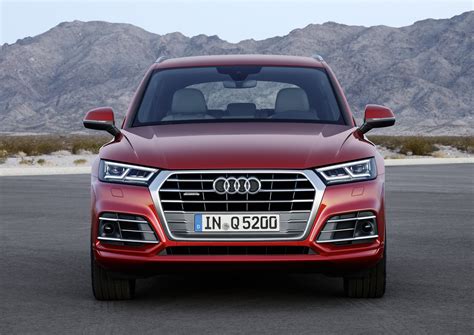 Audi Q5 (2017) - picture 1 of 18
