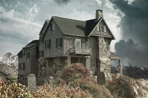 Haunted House Horror Movies: The All-Time Top 10