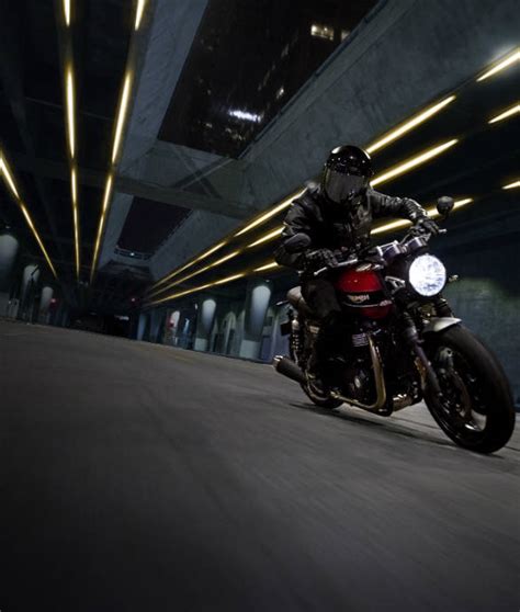 Image gallery: 2019 Triumph Speed Twin - Overdrive