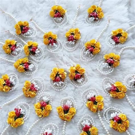 LAMANSH® Artificial Flower Maangtika's / Bridesmaid Giveaways ( Set of ...