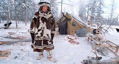 At -71.2 degrees, the coldest inhabitated place on earth welcomes you ...