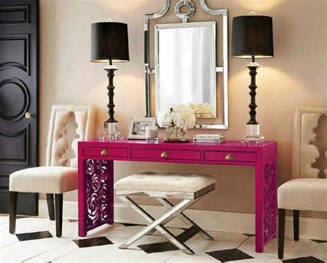 कंफर्टेबल के साथ स्पेशियस भी, देखिए Console Tables एक एकदम नए डिजाइन्स ...