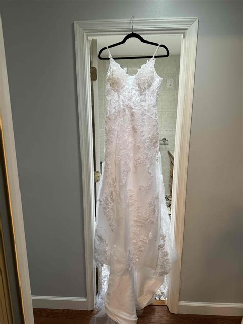 June Bridals New Wedding Dress Save 15% - Stillwhite
