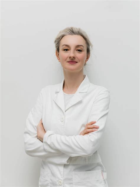 Нутрициологи Новосибирска на площади Ленина: цены, адреса, рейтинги ...