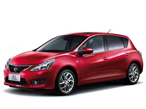 2012 NISSAN Tiida Japanese car wallpapers, review