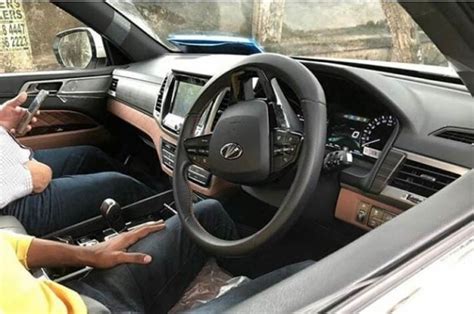 Mahindra XUV 700 clear exterior and interiors images – Spied » Car Blog ...