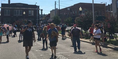Estimated 100,000 people watch Eclipse in Hopkinsville