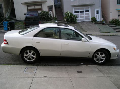 Lexus Es 2000 2000 Lexus ES, 300 | JT8BF28G5Y0279993 | Bid History