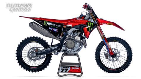 Ducati Desmo450 MX Images in high-res | MCNews