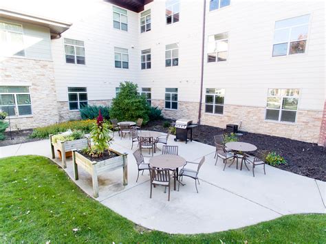 Senior Living Community in Oak Creek WI - Oak Park Place