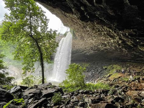 7 Amazing Waterfalls In Alabama That Will Take Your Breath Away