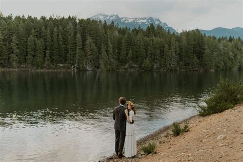 Jaw-Dropping Lake Cushman Elopement in Olympic National Park