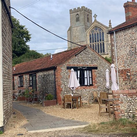 THE THREE SWALLOWS (HOTEL) (Cley Next the Sea) - Inn Reviews, Photos ...