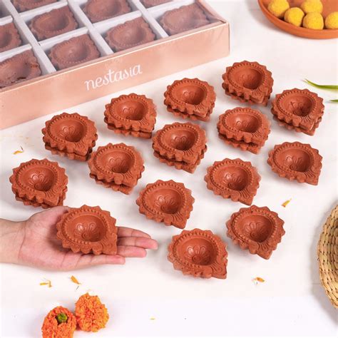 25 Eco-Friendly Decor Ideas For Diwali 2025 - Nestasia