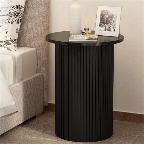 Wnutrees Round Fluted End Table, Small Accent Pedestal Side, Black ...