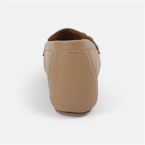 Buy Mochi Women Beige Casual Loafers Online | SKU: 31-914-20-36 – Mochi ...