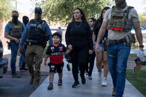 Arizona senator accused of doxxing ICE agents. But did she? | Opinion