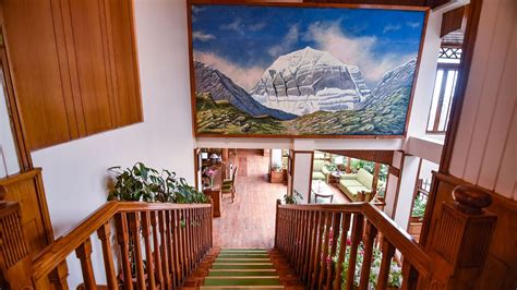 About Us | Cedar Inn, Darjeeling