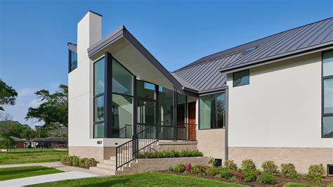 New house designed by O'Neill McVoy - Architect-US