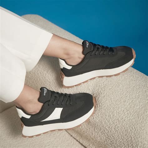 Buy Smart Black Sneakers Online in India | Hamster London