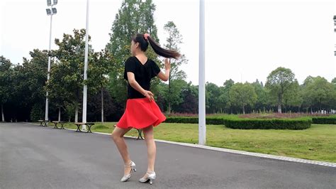 32步水兵舞《相伴一生》好听好看 华美舞动广场舞 - YouTube