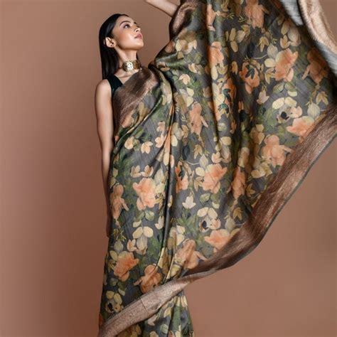 Buy Banarasi Silk Saree Online In India - Etsy India