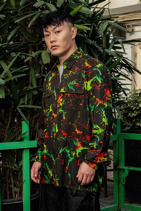 Black Abstract Printed Drop-Shoulder Relaxed Fit Shirt Zipper Shacket ...