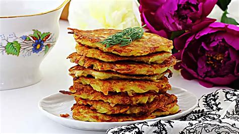Драники с колбасой и сыром. Рецепт вкусных картофельных оладьев с ...