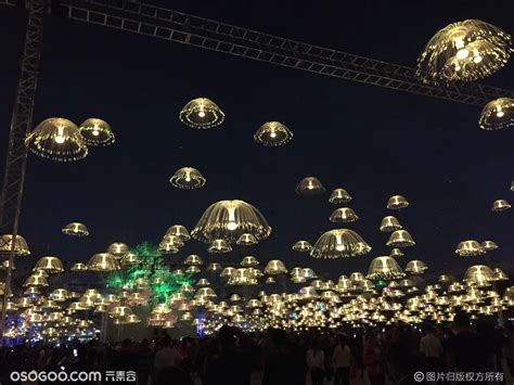 跨境水母台灯LED七彩变色氛围小夜灯迷你水族箱仿真水母装饰灯具-阿里巴巴