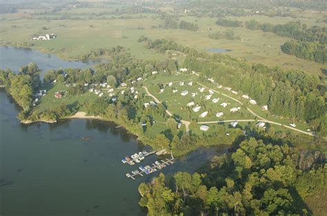 Cranberry Lake Campgrounds in Seeley's Bay, ON, Canada - Marina Reviews ...