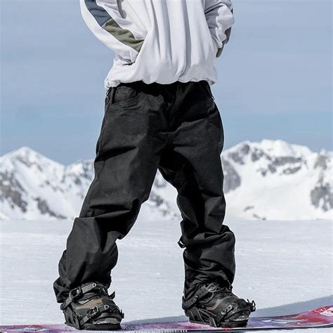 Loose fit 5 pocket Volcom snowboard pants Size:... - Depop