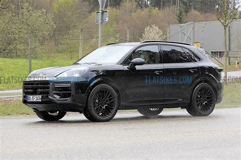 Spied: Updated 2023 Porsche Cayenne Spotted with Aggressive Updates ...