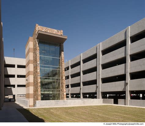Will Rogers World Airport Parking Garage Expansion - ZFI Engineers
