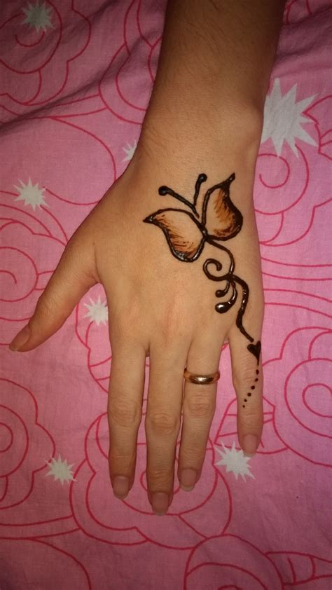 Butterfly mehndi tatoo Henna Designs For Kids, Cool Henna Designs ...
