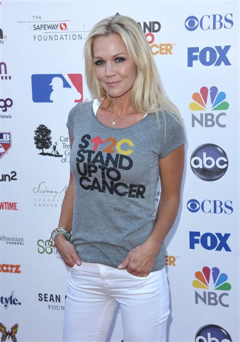 Jennie Garth Weight