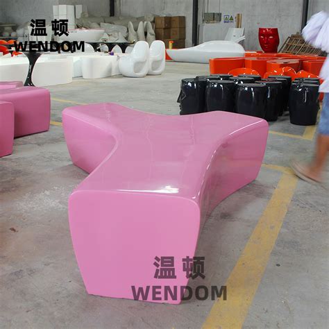 玻璃钢Y形坐凳 - 深圳市温顿艺术家具有限公司