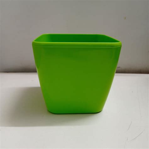 Green Plastic Flower Pots | 14 cm Green Square Pot | Chhajed Garden ...
