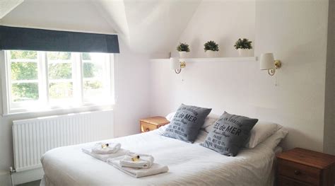 THE HUNDRED OF ASHENDON - Inn Reviews & Photos - Tripadvisor