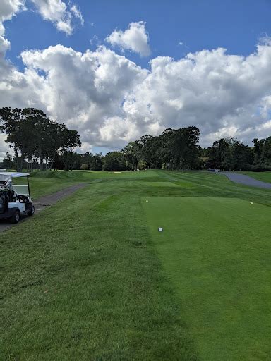 Golf Club «Nissequogue Golf Club», reviews and photos, 21 Golf Club Rd ...