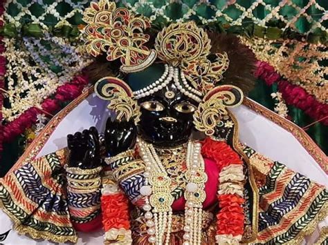 banke bihari mandir sri krishna janmashtami celebration in mathura ...