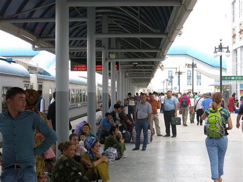 Aftaab Local Train Picture 的图像结果