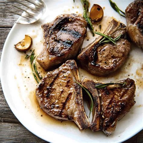 Delicious Marinade For Lamb Chops: Rosemary Garlic Recipe