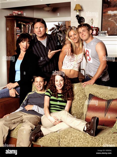 8 SIMPLE RULES... FOR DATING MY TEENAGE DAUGHTER, 2002, Katey Sagal ...