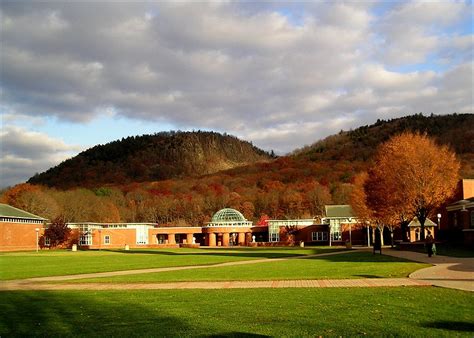 Quinnipiac University - Acceptance Rate, Deadlines & Admission Info