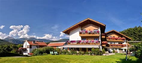 HOTEL FÖHRENHOF (Naz-Sciaves) - Lodge Reviews, Photos, Rate Comparison ...