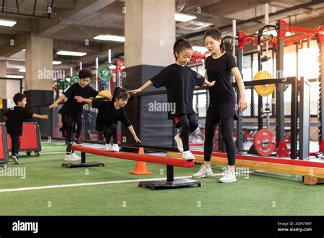 Children Exercise Class 的图像结果