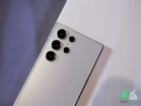 Lo smontaggio di Samsung Galaxy S24 Ultra mette a nudo i suoi segreti