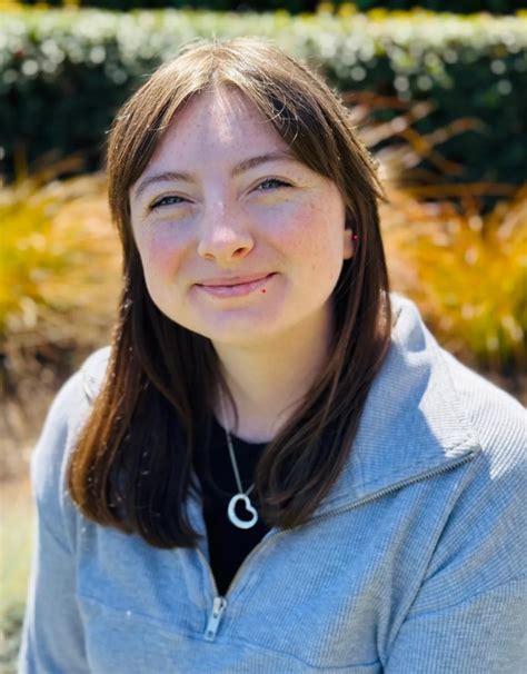 Leah | Juan de Fuca Veterinary Clinic